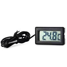 Digital Thermometer with LCD